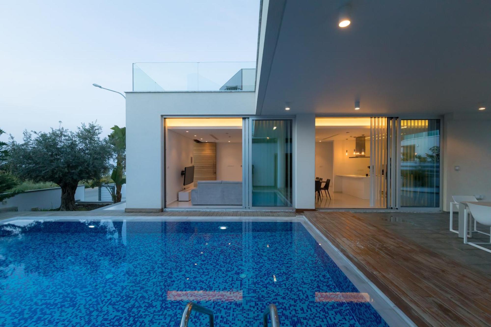Seaview Luxury Villa Jacuzzi & Pool! 2 Min Beach Protaras Buitenkant foto