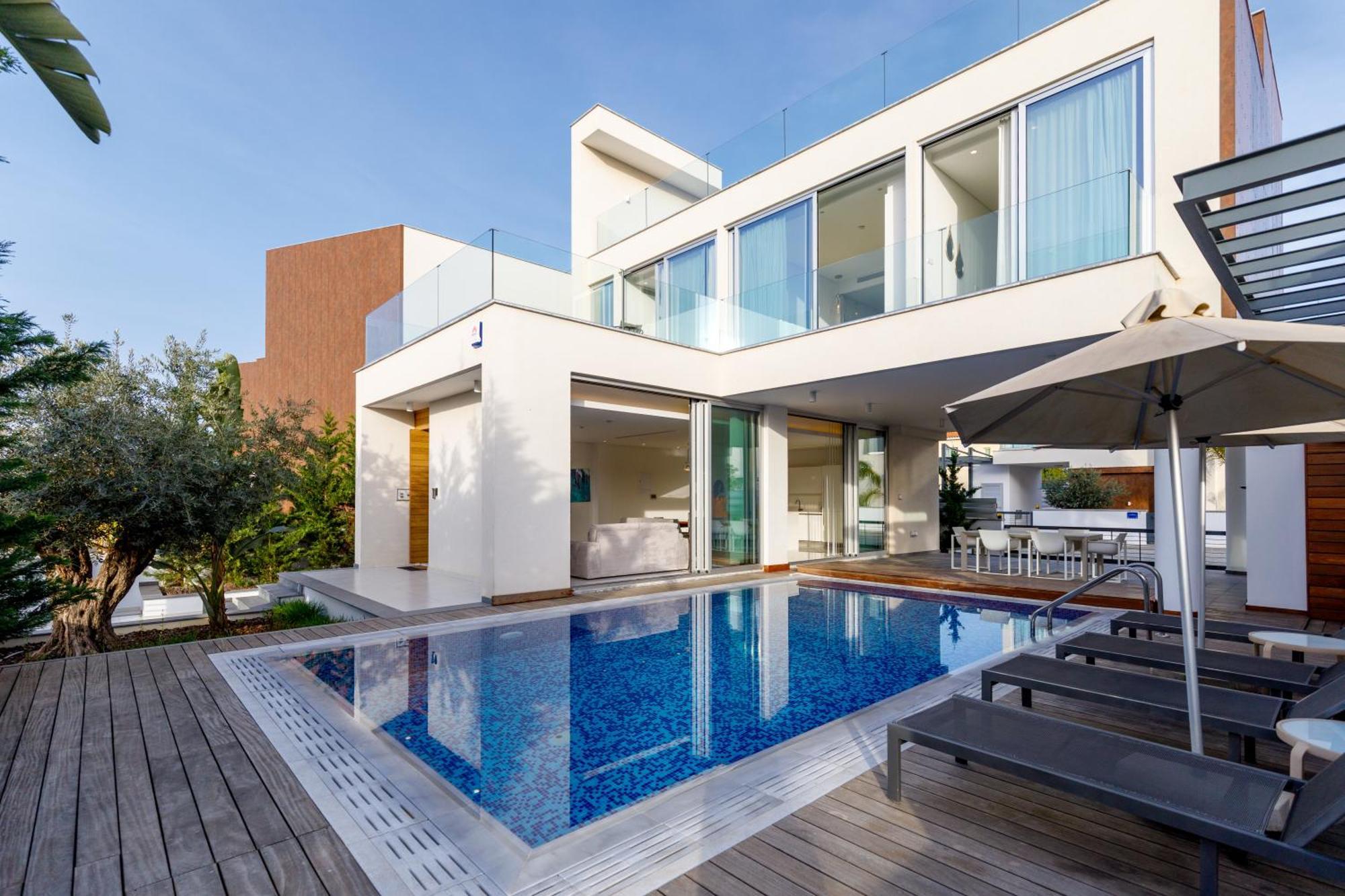 Seaview Luxury Villa Jacuzzi & Pool! 2 Min Beach Protaras Buitenkant foto